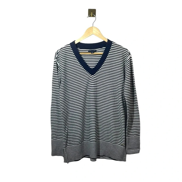 Tommy Hilfiger Women’s V-Neck Striped Pullover Sweater in Navy/White Size S - Picture 5 of 10